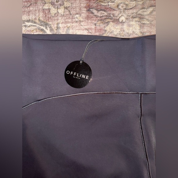 Offline by aerie Black Hi-Rise Real Luxe Street 7/8 Leggings NWT - Picture 4 of 6